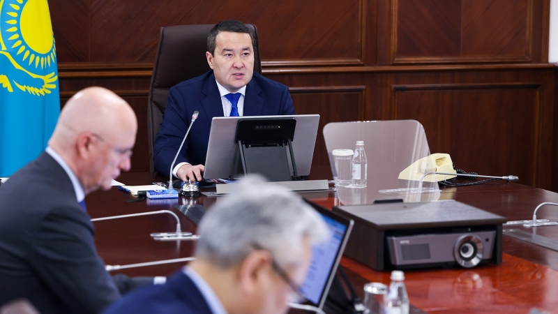 Алихан Смаилов провел промежуточное заседание Совета иностранных инвесторов